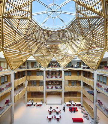 Small View of the Great Hall Stephen A Schwarzman Centre for the Humanities University of Oxford. Photograph (c) Hufton Crow