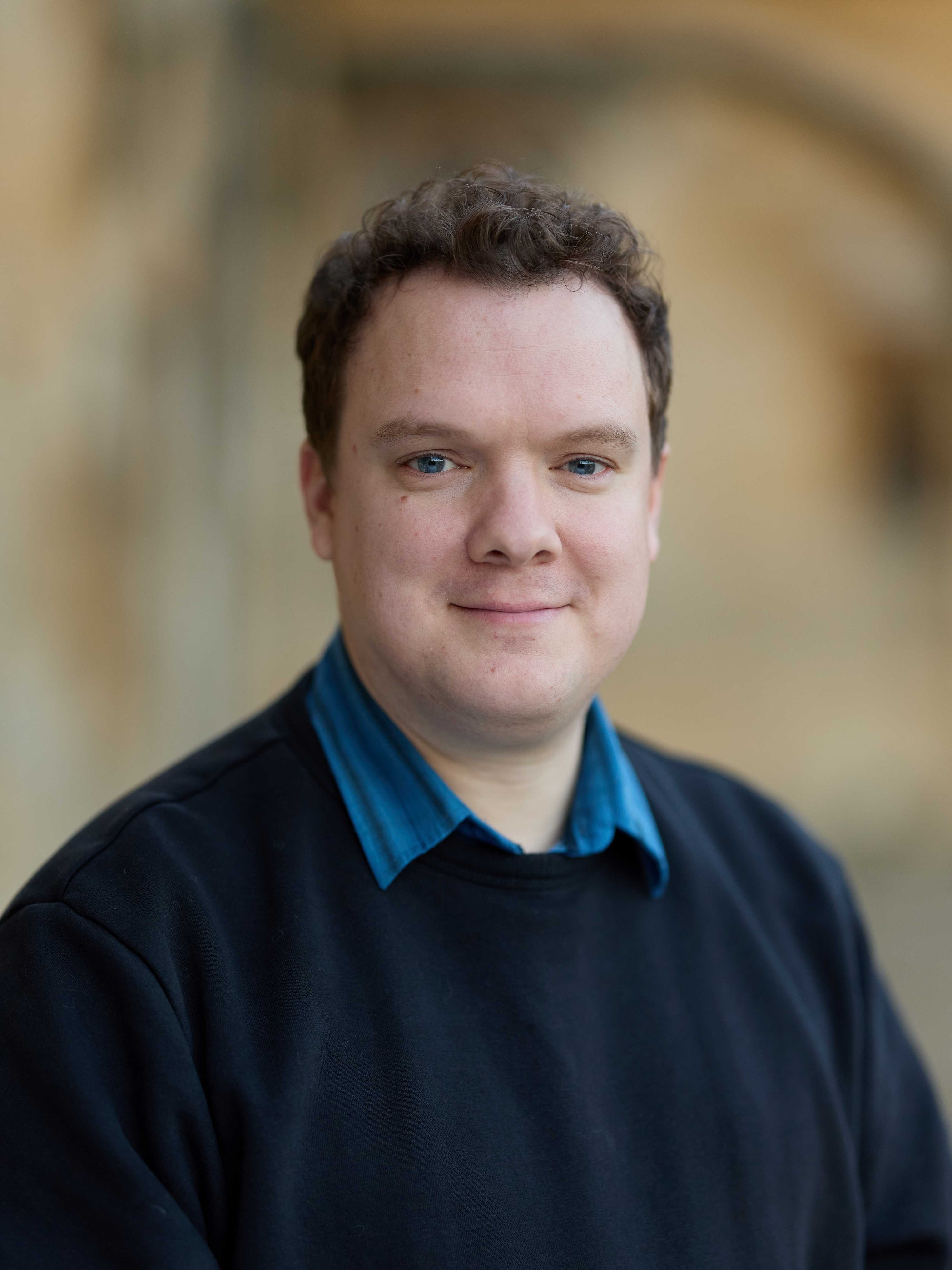 Dr Adam Harper