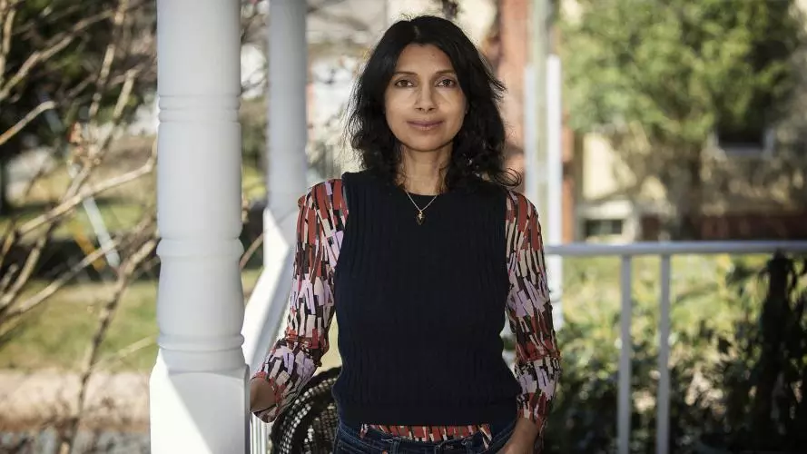 Professor Nomi Dave