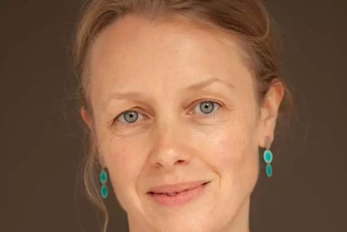Professor Laura Tunbridge