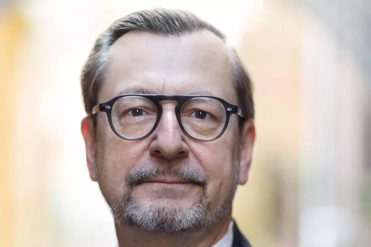 Professor Karl Kügle